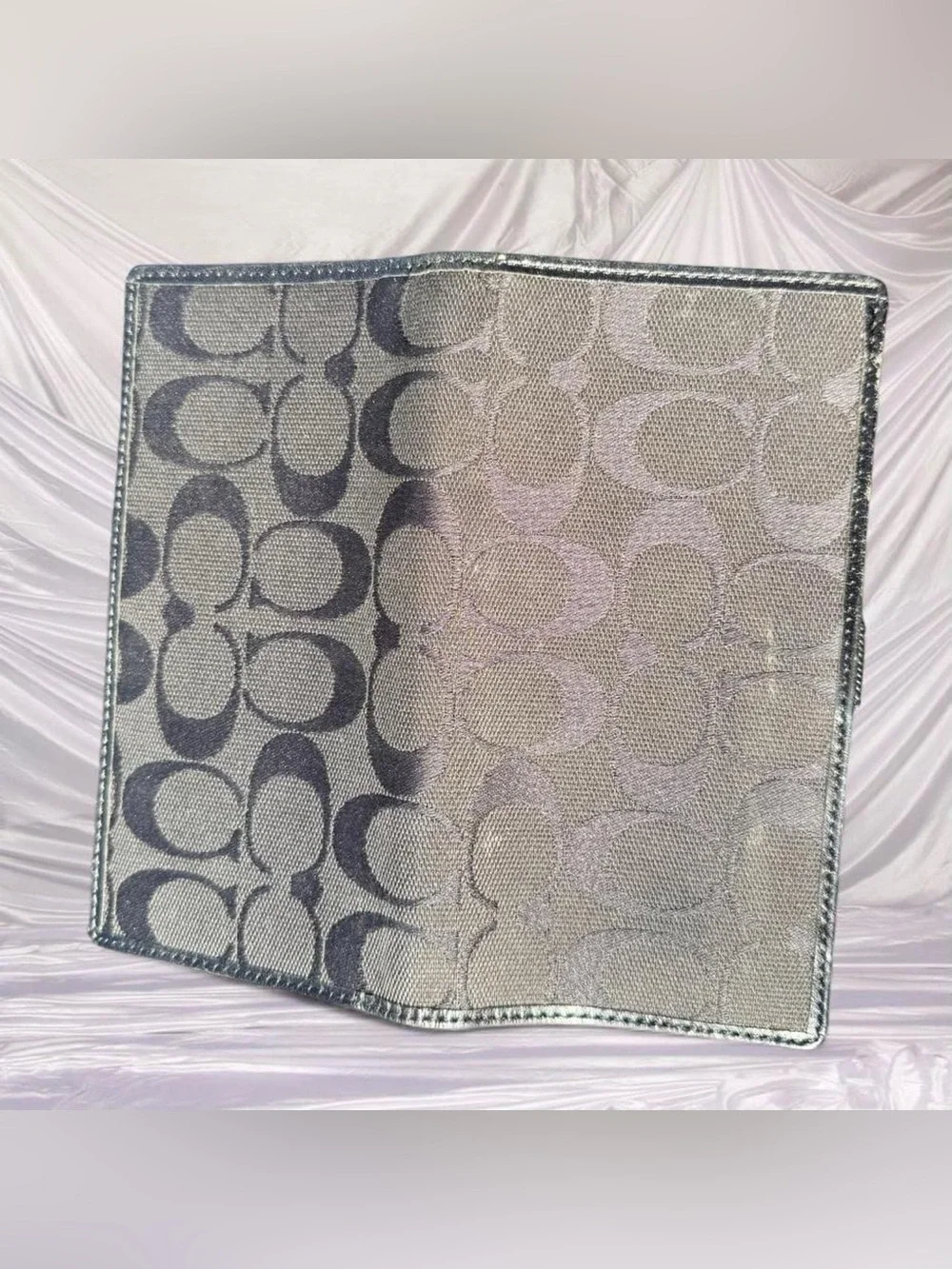 Coach Wallet vintage y2k 2000s era
